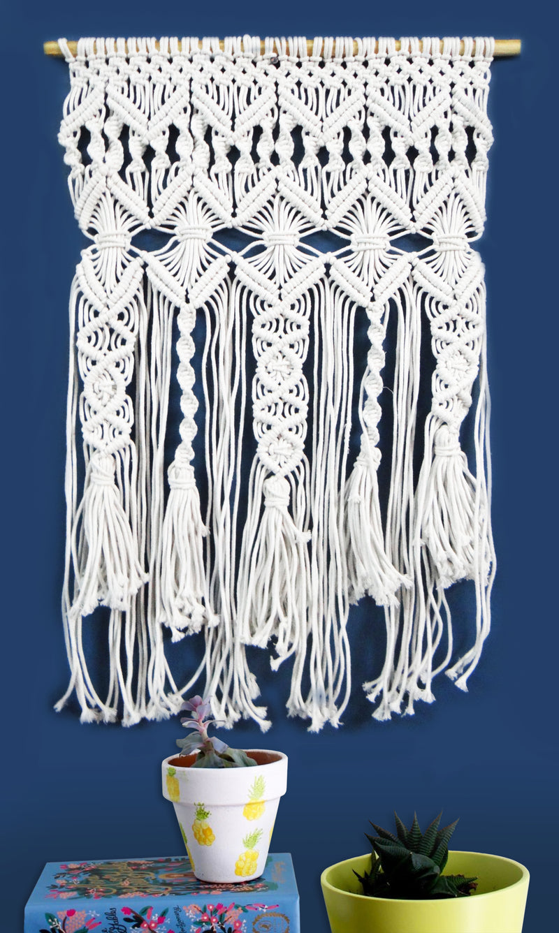 LIVINPARADISE | Macrame Wall Hanging | Woven Boho Chic Wall Décor | Beautiful Art | Handmade Woven Tapestry | Natural Colour | 22X32 Inch